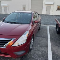 Nissan Versa