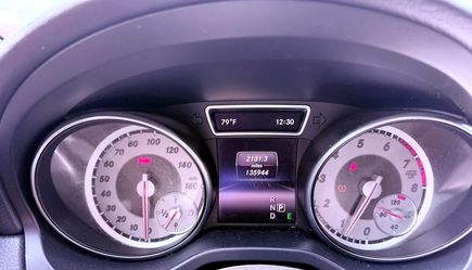 2015 Mercedes-Benz CLA 250
