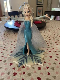 Frozen Ceramic Decor 
