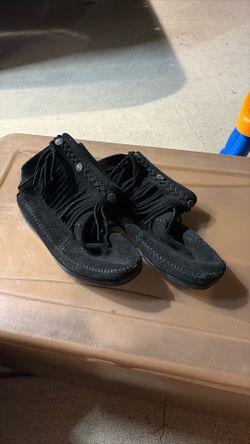 Black Fringe Minnetonka 