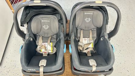 2 Uppababy car seats and bases