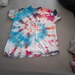 Adult Medium Gilden Tye Dye T Shirt