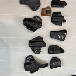 10 Right Hand Pistol Holsters