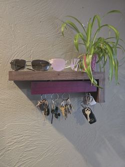 Entryway Shelf And Key Holder