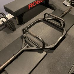 Rogue fitness discount trap bar weight