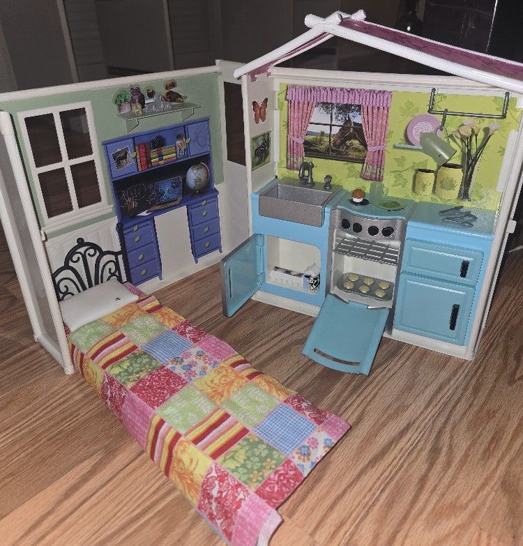 Liv Doll House 
