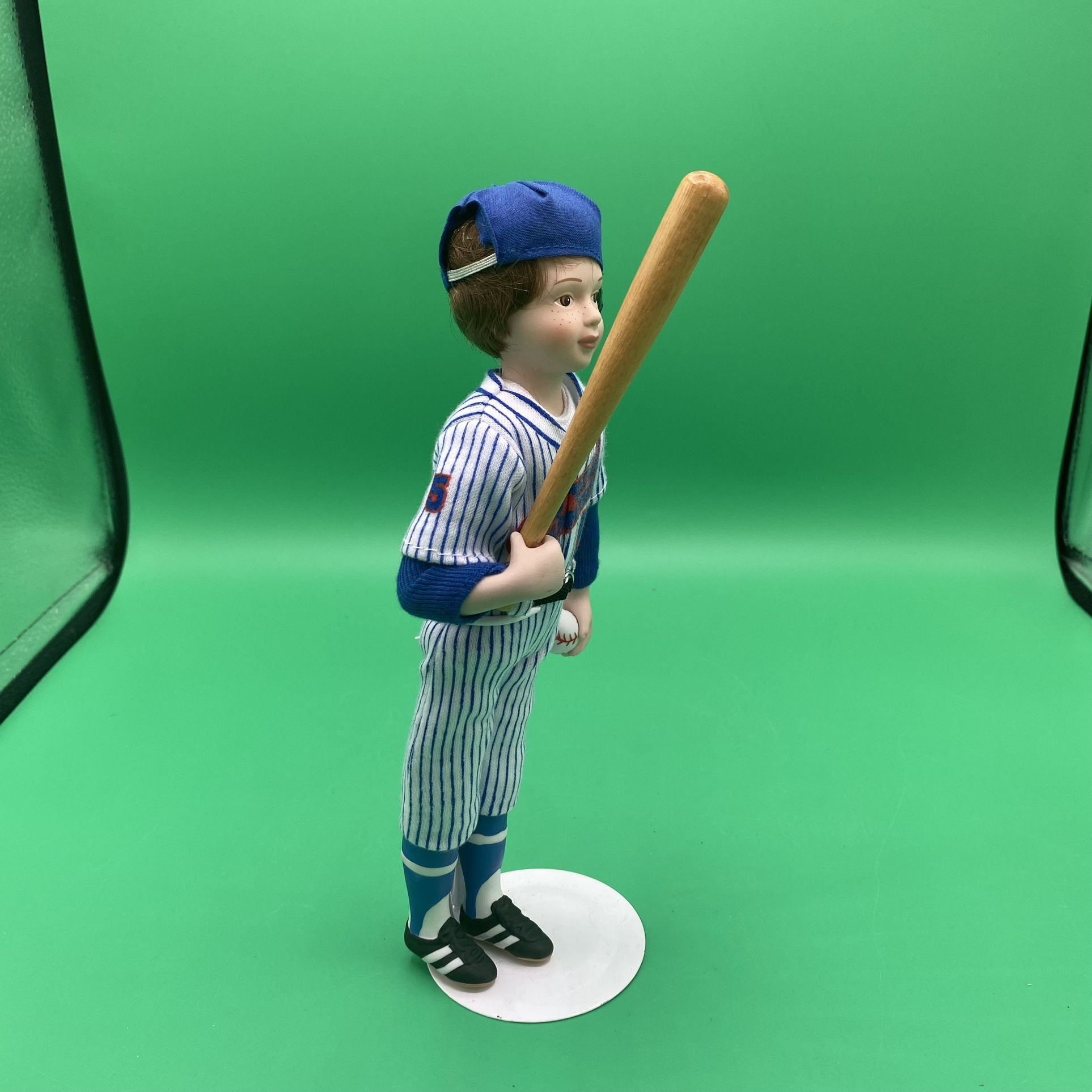 Vintage 1991 Avon Boy Baseball Grand Slammers Limited Edition Doll W/Stand