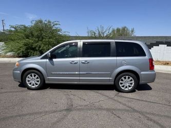 2015 Chrysler Town & Country