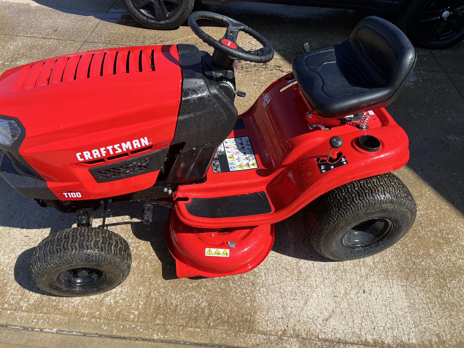 Craftsman T100 36” Riding Mower 