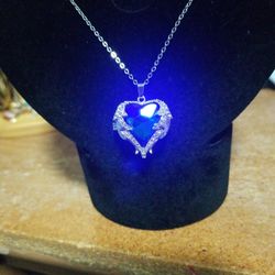 22 Inch Sterling Silver HEART OF THE OCEAN pendant