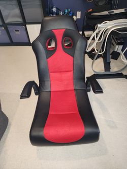Gamers ground chair
