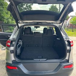 2016 Jeep Cherokee