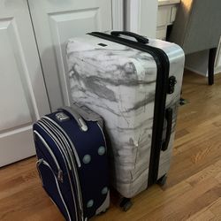 Luggage Check Bag And Carry On Smoke Free Home Good Shape