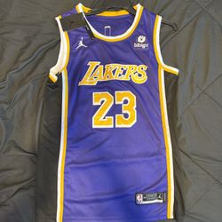 Lebron James Jersey 