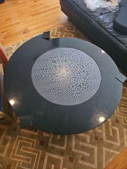 Circle coffee table