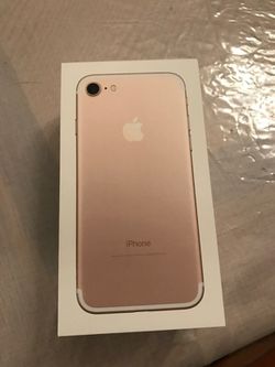 iPhone 7 Box with accessories