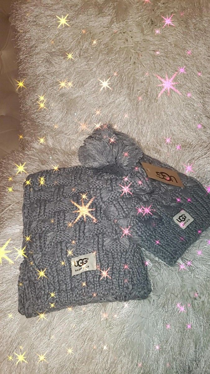 NEW UGG HAT AND SCARF SET (GRAY)