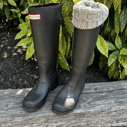 Hunter Boots w/Hunter Sweater Boot Insert