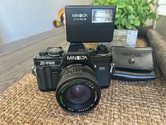 Vintage Minolta x-700
