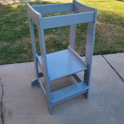 Toddler Tower Montessori 