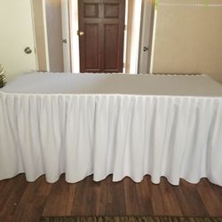 6ft tablecloth for sale white