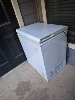 Deep freezer