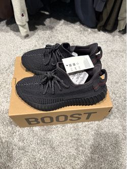 Brand New Yeezy 350 Boost V2 Black Size 5 Men’s