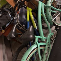 Piano And Bikes ! 