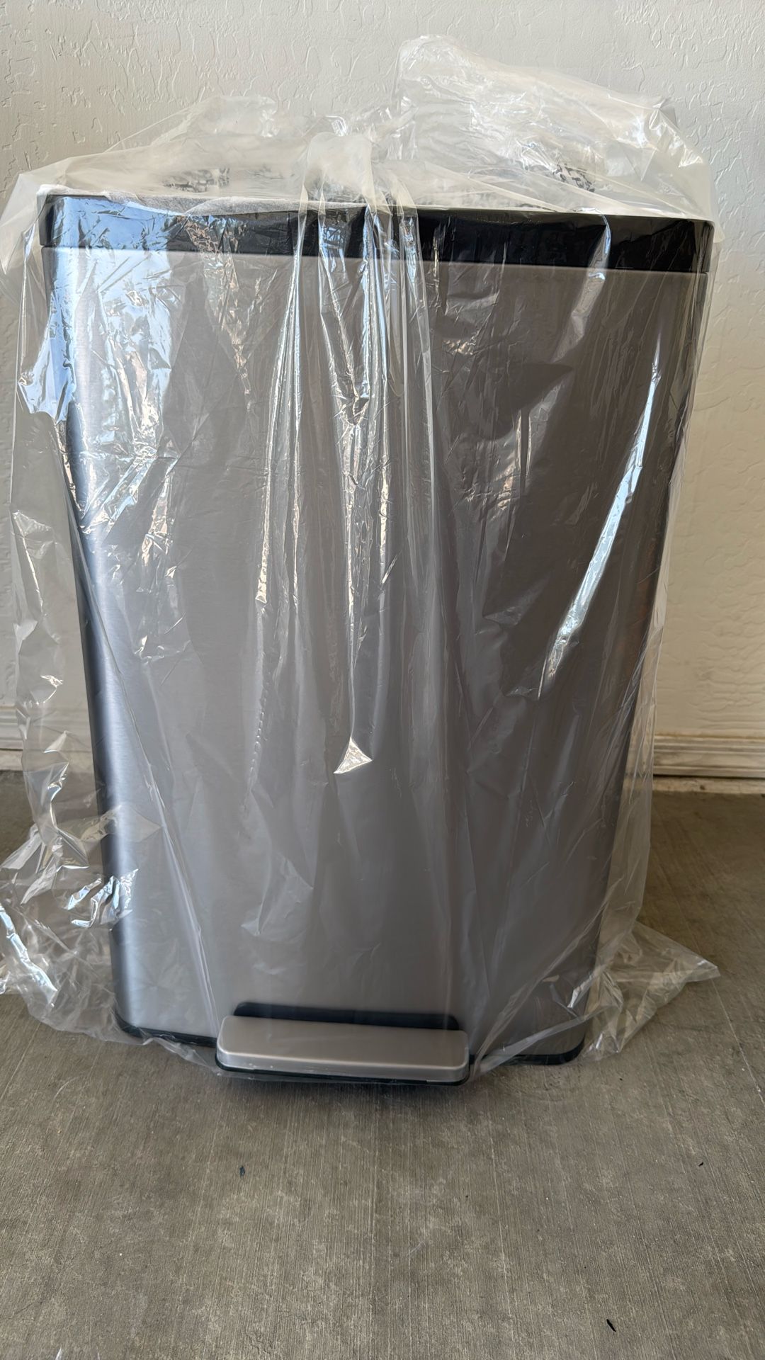 KOHLER 13-Gallon Stainless Steel Step Trash Can