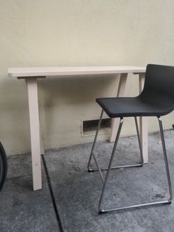 Birch wooden desk with chair