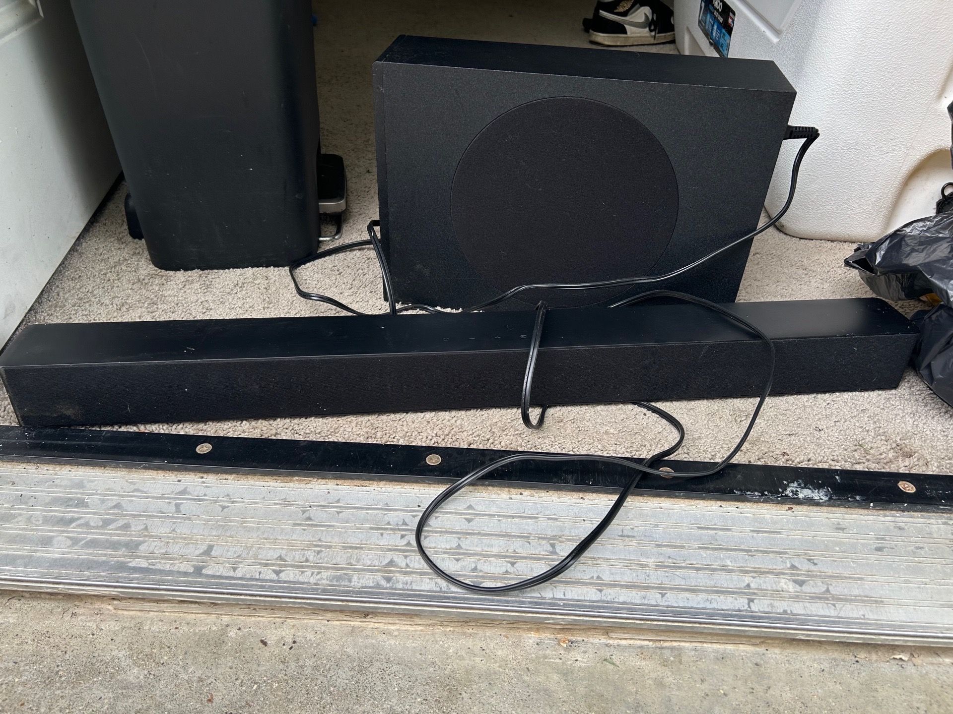Onn subwoofer and sound bar