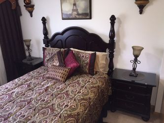 QUEEN BEDROOM SET