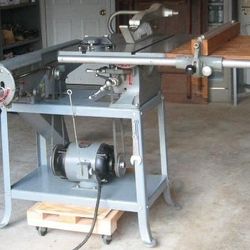 Delta milwaukee table saw outlet