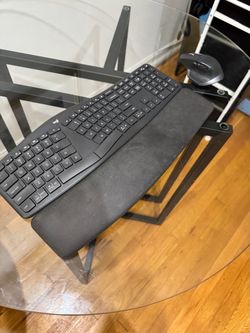 Logitech Ergo K860 Keyboard + MX Master 2S Mouse Bundle