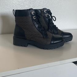 Black And Brown Boots 