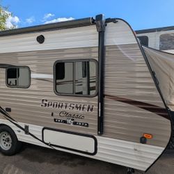 2019 KZ RV Sportsmen 160RBT hybrid class