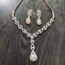Faux Diamond Necklace And Earring Set