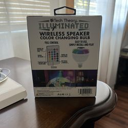 Led Color-Changing Bulb + Speaker