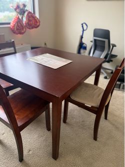 Dining set