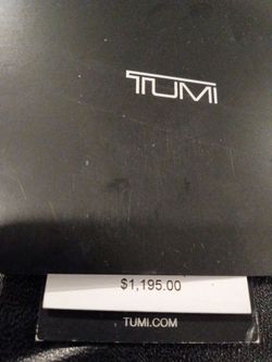 Brand NEW TUMI Vapor 19 Degree Large Rolling Trunk