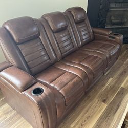 Backtrack Dual Power Leather Reclining Sofa