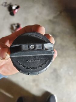 Used 2002 honda crv gas cap