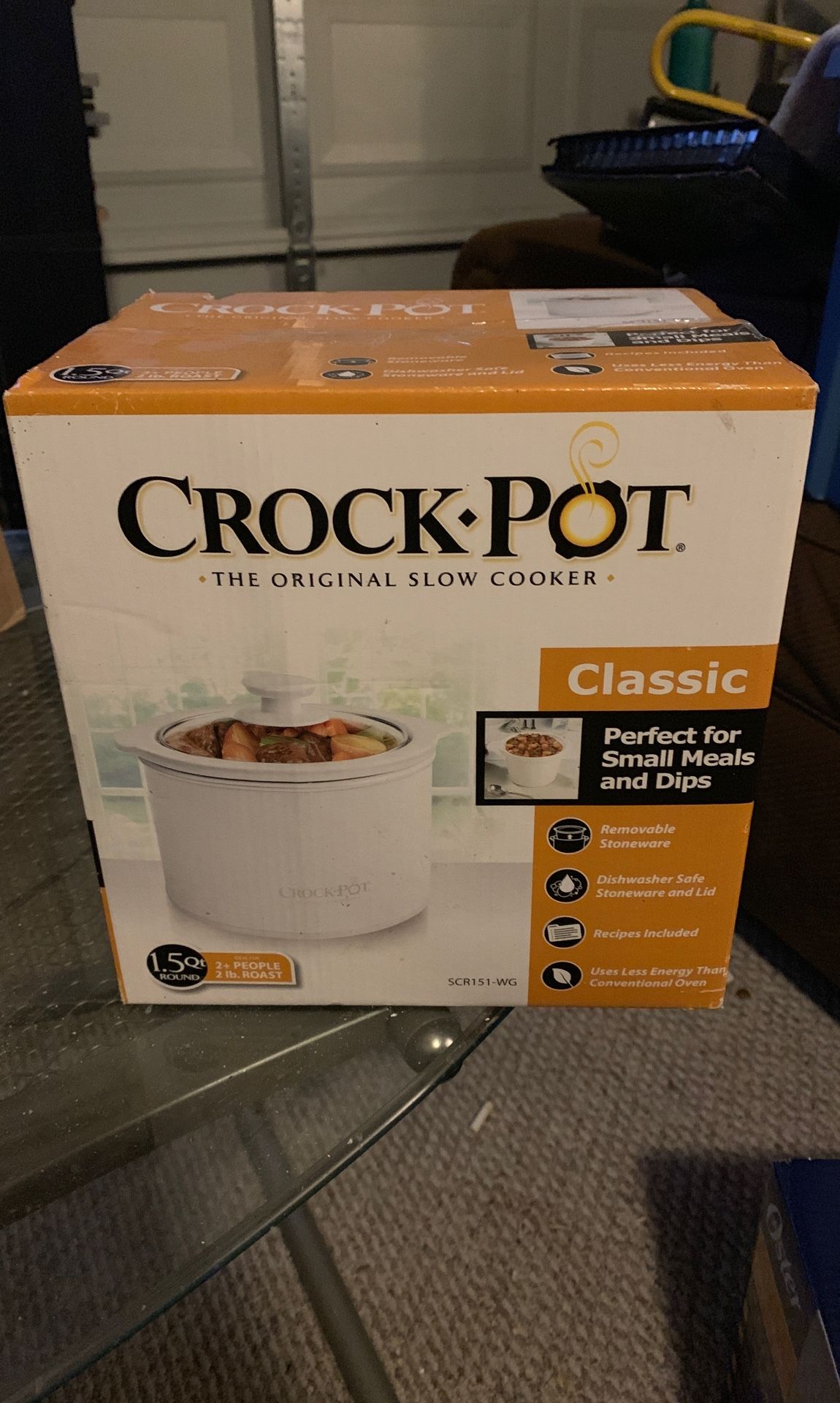 1.5Qt 2 people crock pot. Brand new never opened