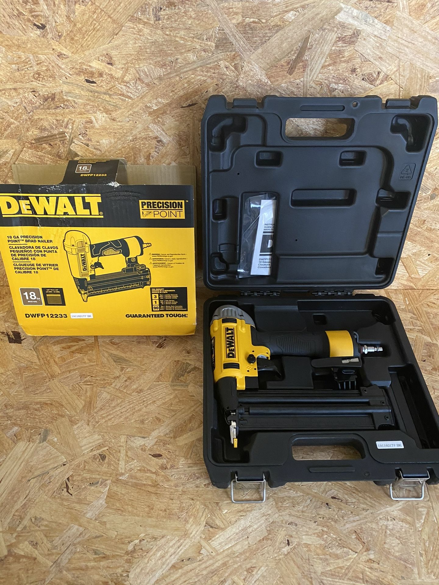 Dewalt Brad Nailer 18ga