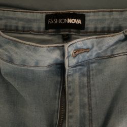 Fashion Nova Jeans 