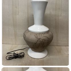Mid Century Lamp Table Lamp 25” White Glaze Pottery Etched Floral Ceramic Light Lamp Portable 