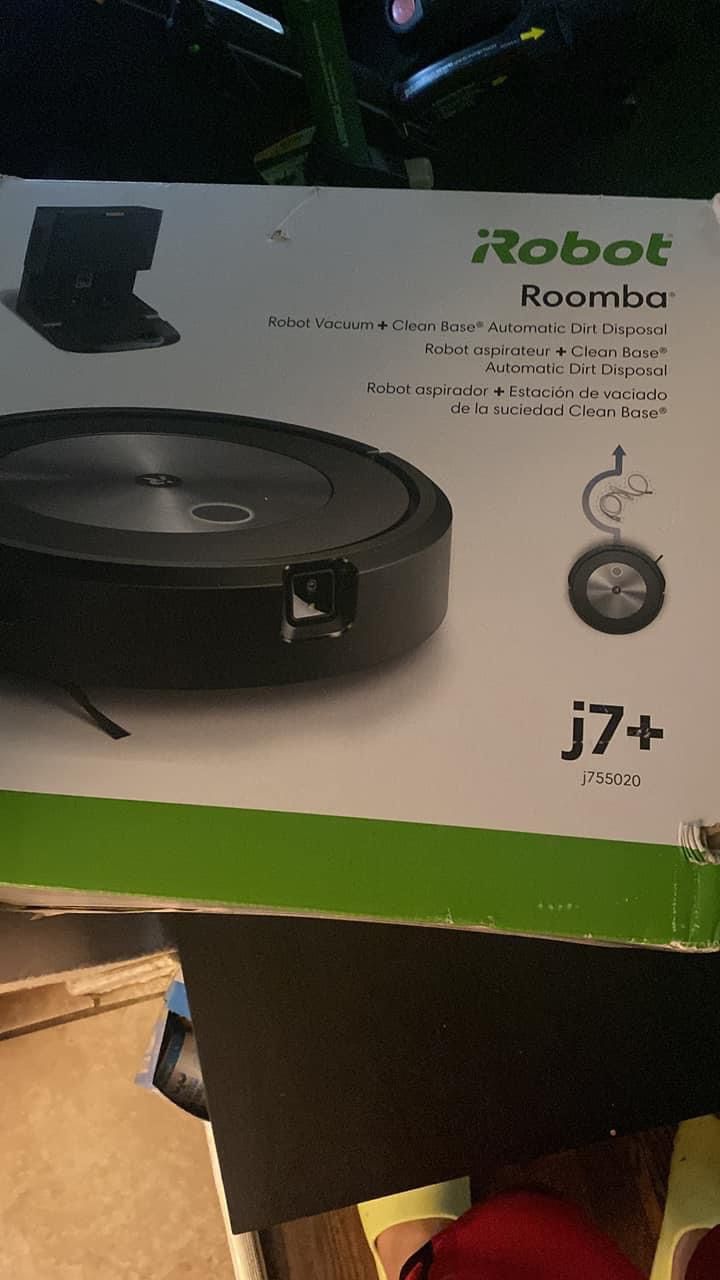 Roomba J7+