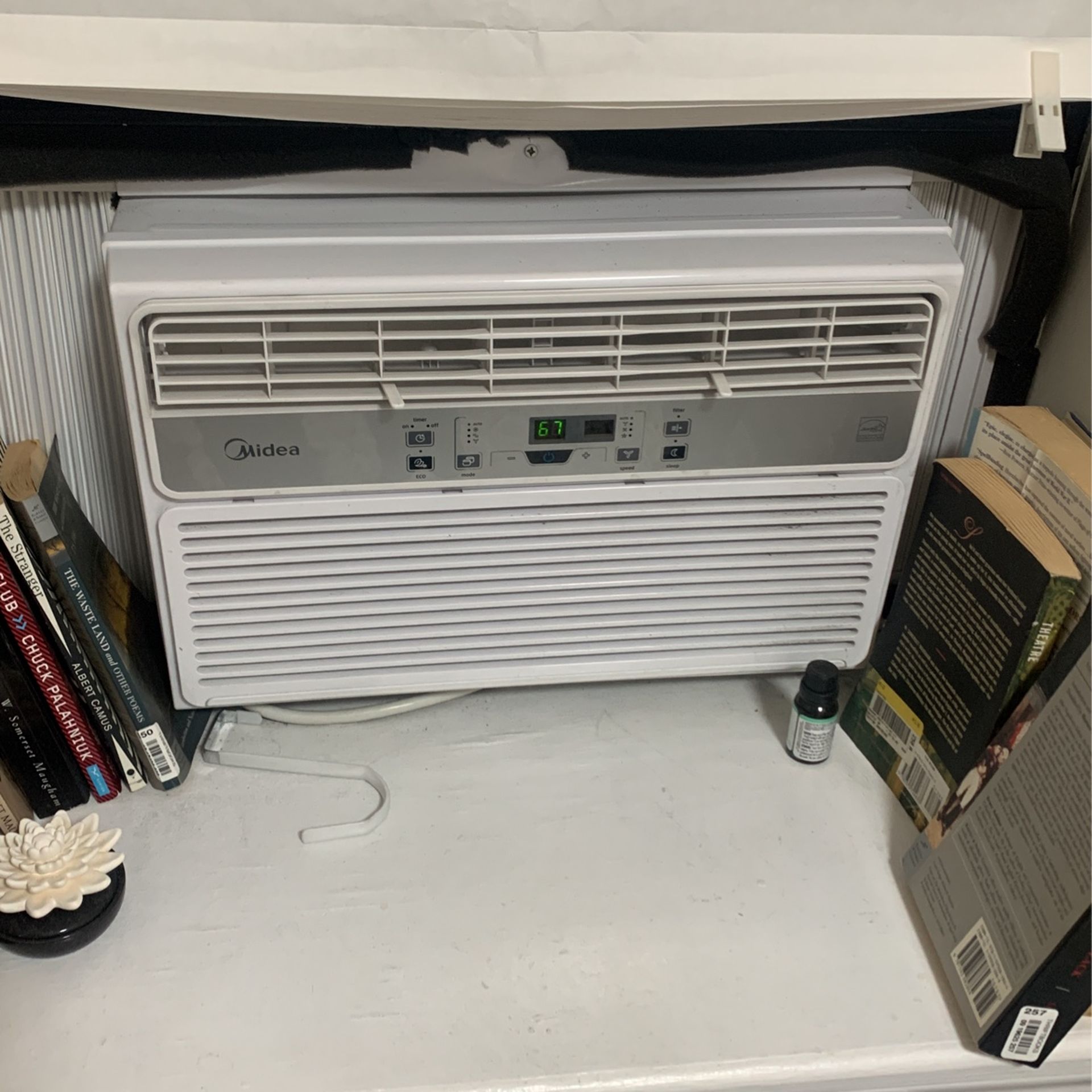 Midea 8,000 BTU EasyCool Window Air Conditioner, Dehumidifier and Fan - Cool, Circulate and Dehumidify up to 350 Sq. Ft., Reusable Filter, Remote Cont