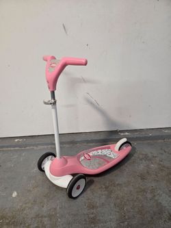 Radio Flyer Scooter