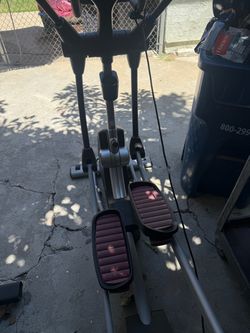 ProForm Smart Strider 935 Elliptical Trainer